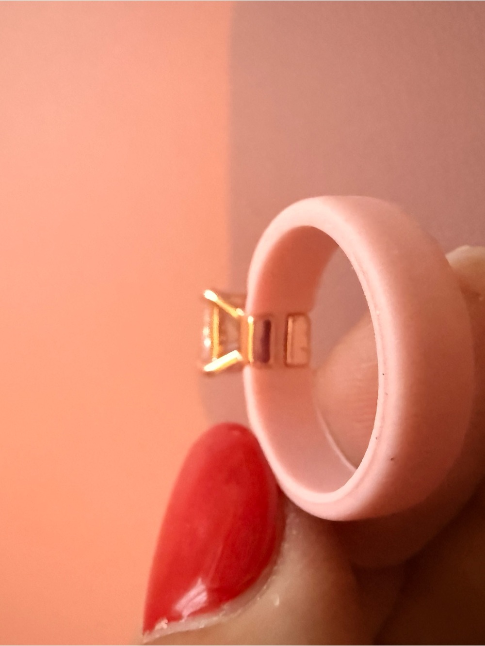 Elegant Gold-Prong Clear Stone Cocktail Ring with pink silicone band-Size 9 - Picture 3 of 4